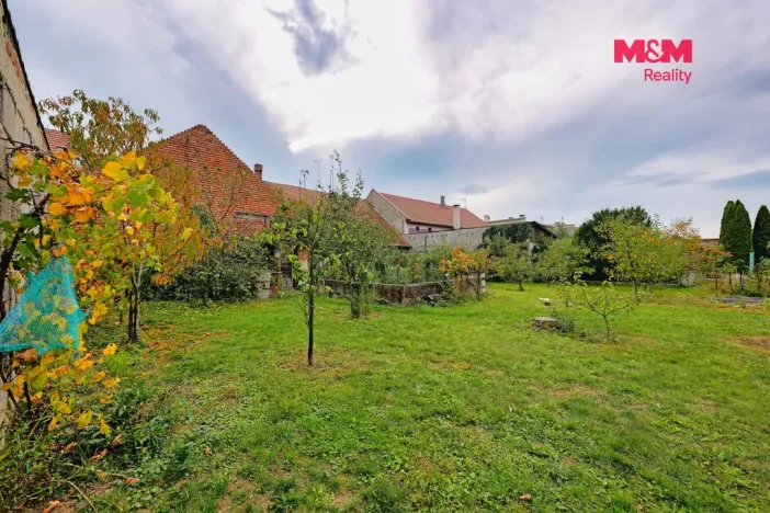 Prodej rodinného domu, Záříčí, 850 m2