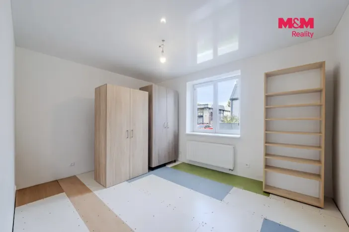 Prodej rodinného domu, Bobnice - Kovansko, Krátká, 80 m2