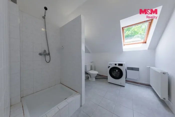 Prodej rodinného domu, Karlovy Vary - Hůrky, 250 m2