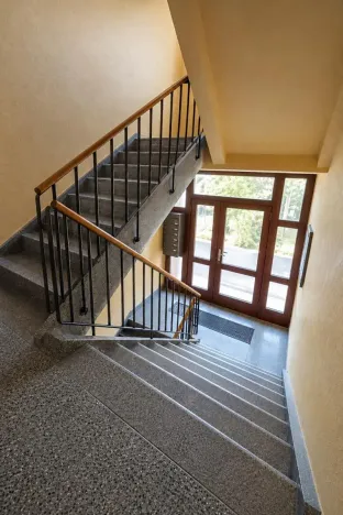 Pronájem bytu 2+1, Hradec Králové, Labská kotlina, 48 m2