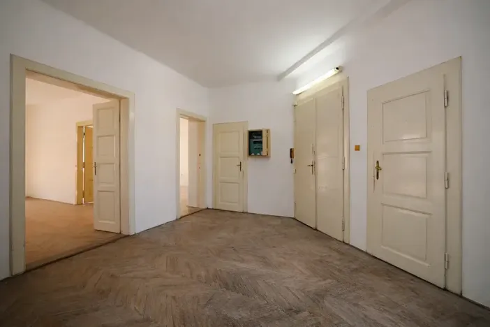 Prodej bytu 3+1, Praha - Bubeneč, Čs. armády, 133 m2