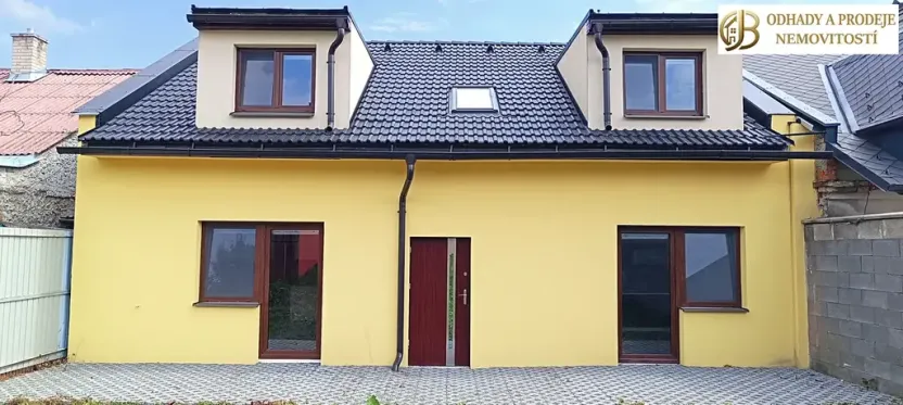 Pronájem bytu 2+kk, Uničov, Stromořadí, 45 m2