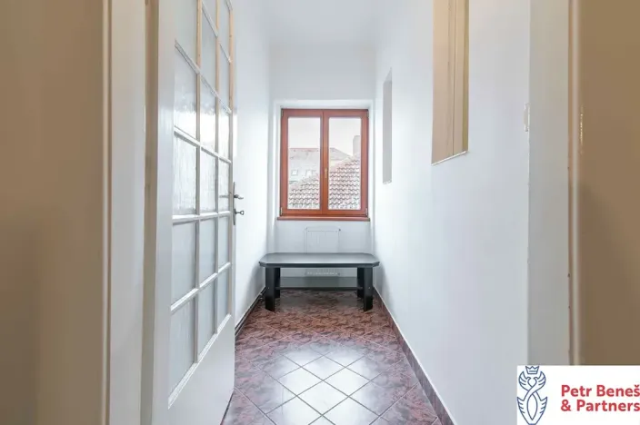 Pronájem bytu 3+1, Rakovník, Husovo náměstí, 95 m2