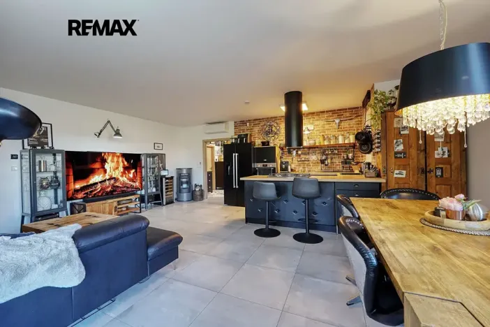 Prodej rodinného domu, Pomezí nad Ohří, 97 m2