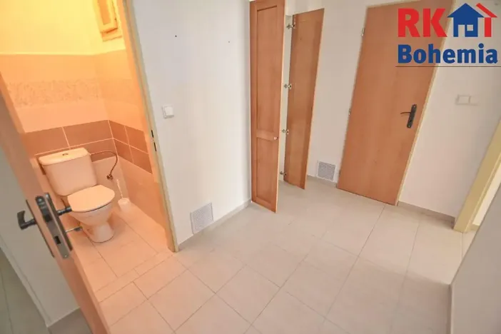 Pronájem bytu 2+kk, Praha - Nusle, Sdružení, 50 m2