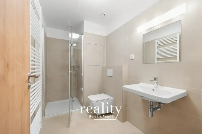 Pronájem bytu 2+kk, Znojmo, Jarošova, 44 m2