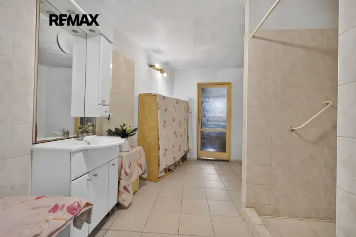 Prodej rodinného domu, Holubice, Na Návsi, 160 m2