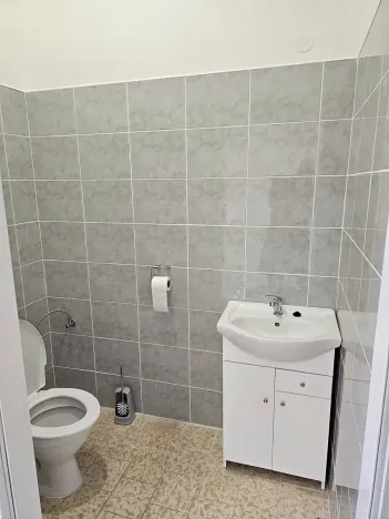 Pronájem obchodního prostoru, Havlíčkův Brod, Beckovského, 65 m2