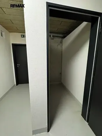 Pronájem bytu 2+kk, Olomouc, Varšavské nám., 45 m2