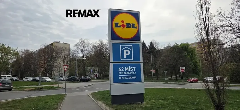 Prodej kanceláře, Praha - Střížkov, Děčínská, 45 m2