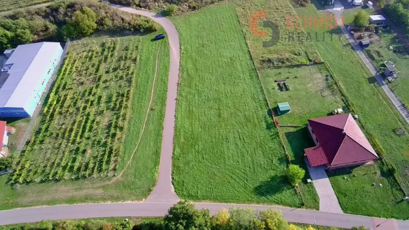 Prodej komerčního pozemku, Pravlov, 3077 m2