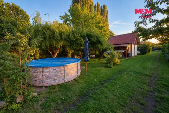 Prodej zahrady, Hradec Králové, 275 m2
