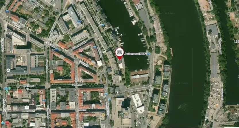 Dražba restaurace, Praha - Holešovice, Jankovcova, 1096 m2