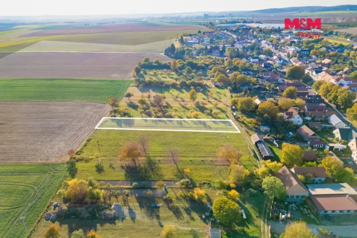 Prodej zahrady, Kožlany, 2000 m2