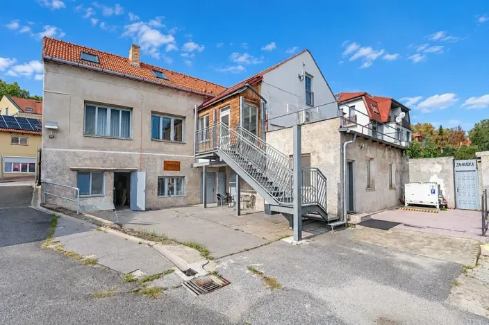 Prodej činžovního domu, Praha - Libeň, Davídkova, 558 m2