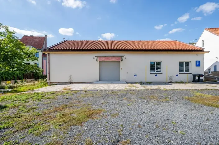 Prodej činžovního domu, Praha - Libeň, Davídkova, 558 m2