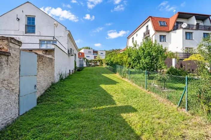Prodej činžovního domu, Praha - Libeň, Davídkova, 558 m2