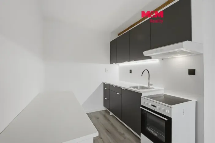 Prodej bytu 2+kk, Rakovník - Rakovník II, V Lukách, 40 m2