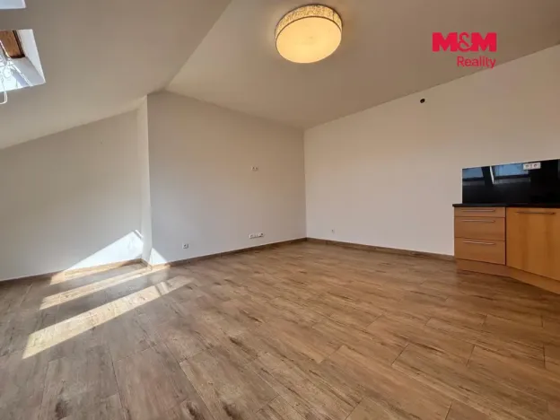 Pronájem bytu 3+kk, Klatovy - Klatovy II, 75 m2