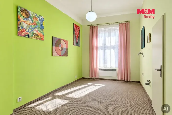 Prodej bytu 1+1, Karlovy Vary, Západní, 41 m2
