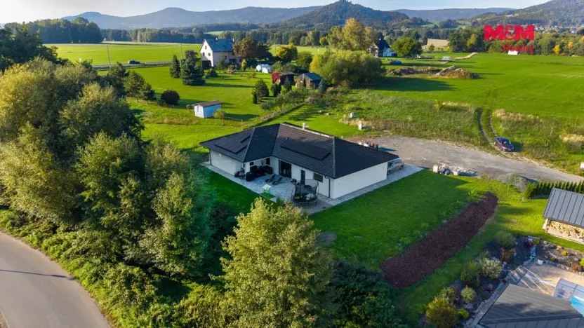 Prodej rodinného domu, Nový Bor - Pihel, 197 m2