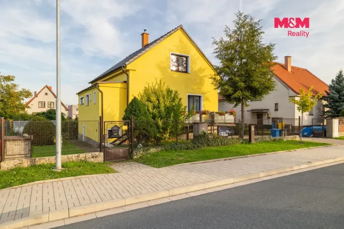 Prodej rodinného domu, Rožďalovice, Spojovací, 257 m2