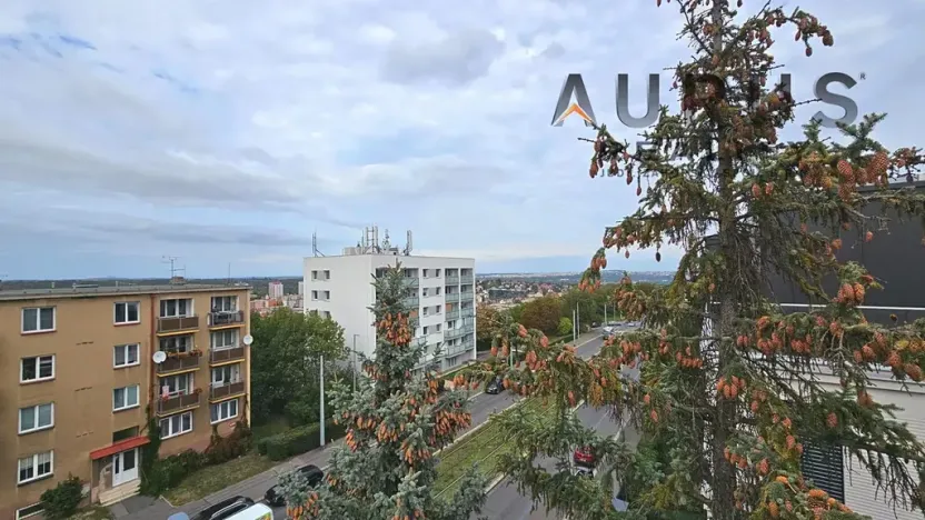 Pronájem bytu 4+1, Praha - Břevnov, Na Petřinách, 105 m2