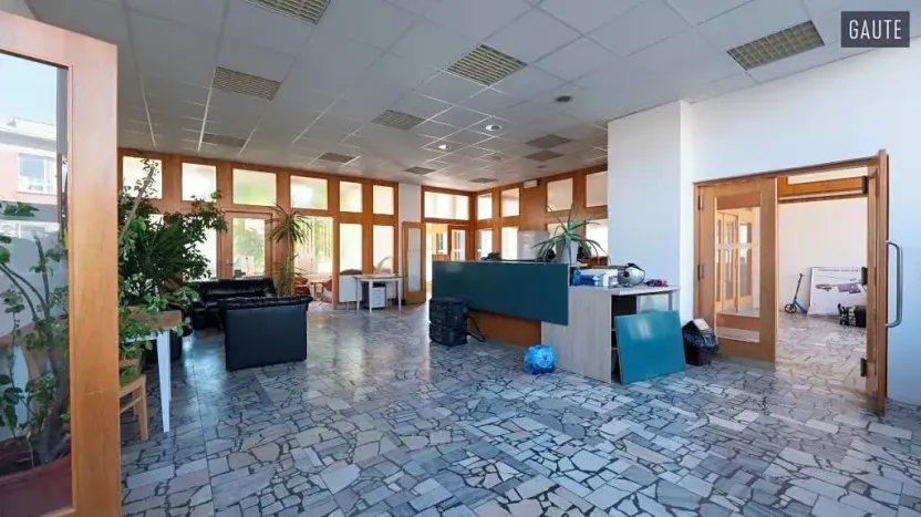 Prodej komerční nemovitosti, Koryčany, Masarykova, 52235 m2