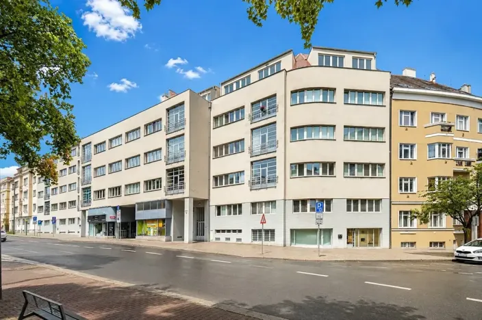 Prodej bytu 3+1, Praha - Dejvice, Zelená, 125 m2