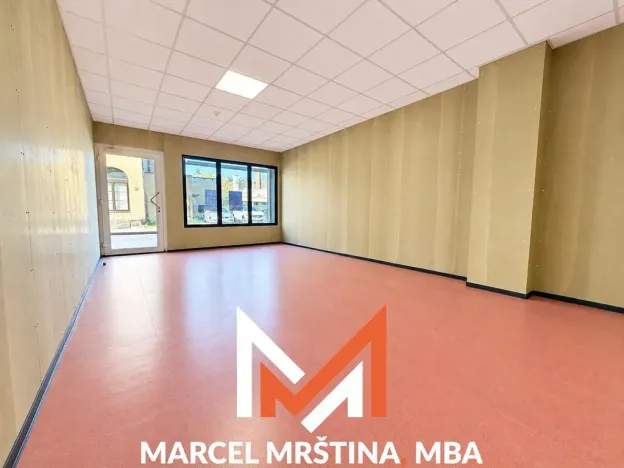 Pronájem obchodního prostoru, Hronov, Hostovského, 47 m2