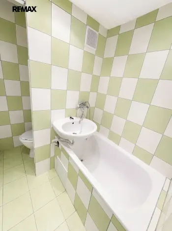 Pronájem bytu 1+kk, Most, U Věžových domů, 22 m2