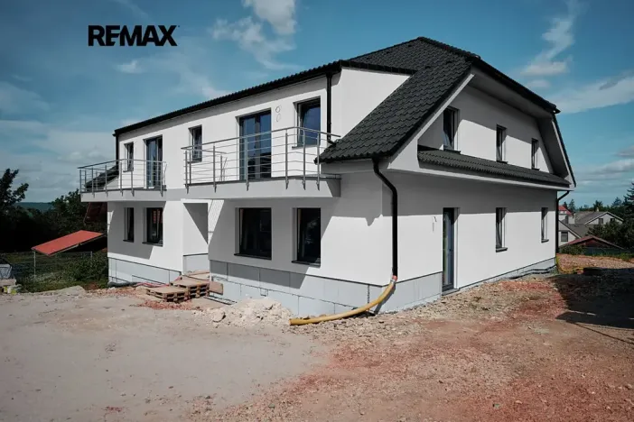 Prodej bytu 3+kk, Praha - Zbraslav, Lesáků, 74 m2