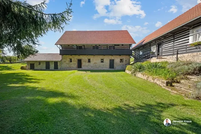 Prodej rodinného domu, Střevač, 226 m2