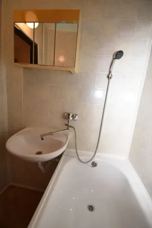 Pronájem bytu 2+1, Chrudim, B. Martinů, 53 m2