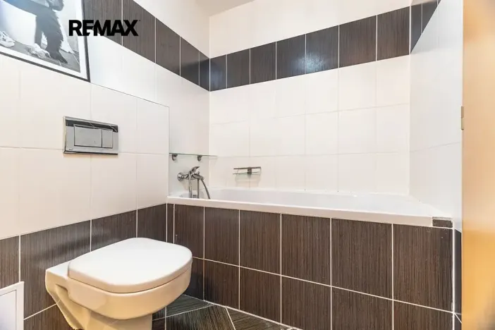 Pronájem bytu 2+kk, Hostivice, Žitná, 46 m2