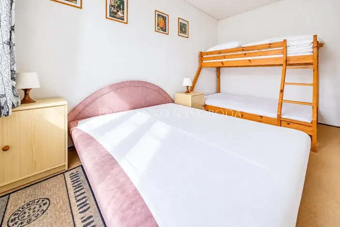Prodej ubytování, Strachotín, Sklepní, 285 m2