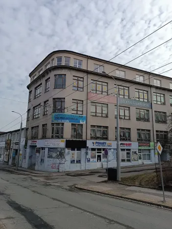 Pronájem obchodního prostoru, Jihlava, Havlíčkova, 108 m2