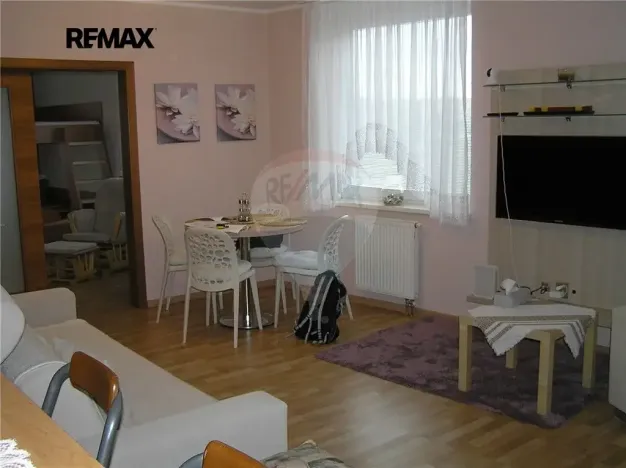 Pronájem bytu 3+1, Praha - Stodůlky, Sluneční náměstí, 90 m2