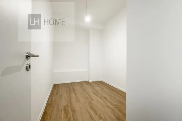 Prodej bytu 2+kk, České Budějovice, Čakovská, 77 m2