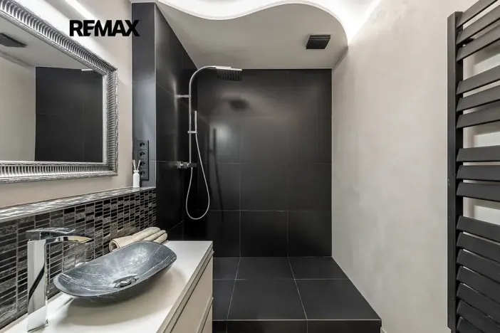 Pronájem bytu 2+kk, Praha - Vysočany, Pod Harfou, 55 m2