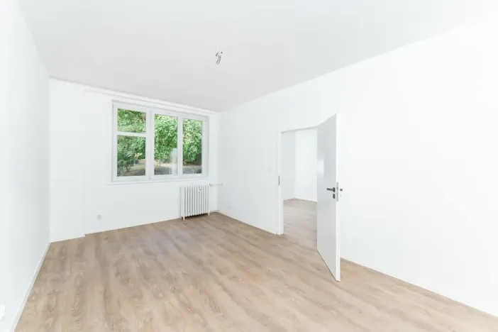 Prodej bytu 2+kk, Praha - Vinohrady, Hollarovo náměstí, 43 m2