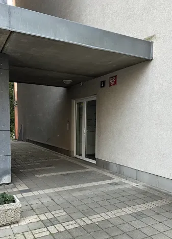 Pronájem bytu 2+kk, Praha - Strašnice, Názovská, 68 m2