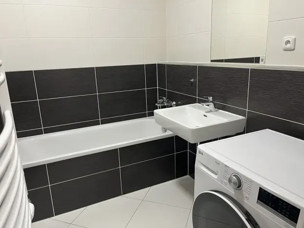 Prodej bytu 2+kk, Praha - Stodůlky, Ferrariho, 60 m2