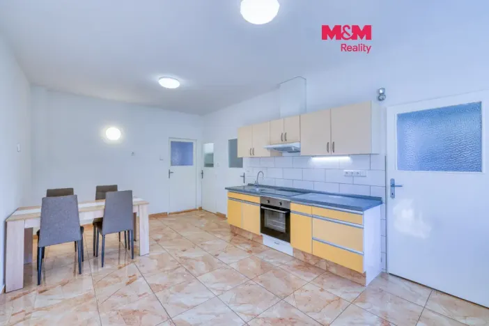 Prodej bytu 2+kk, Písek - Budějovické Předměstí, Na Houpačkách, 70 m2