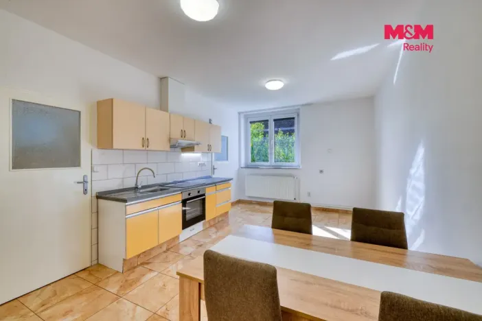 Prodej bytu 2+kk, Písek - Budějovické Předměstí, Na Houpačkách, 70 m2