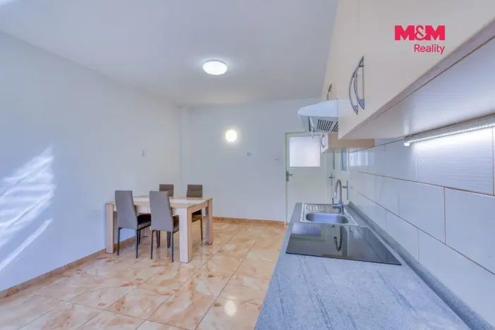 Prodej bytu 2+kk, Písek - Budějovické Předměstí, Na Houpačkách, 70 m2