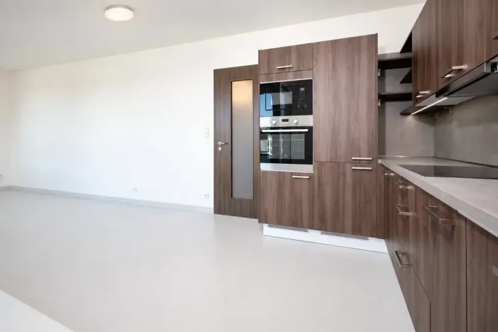Pronájem bytu 2+kk, Praha - Hloubětín, Poděbradská, 53 m2