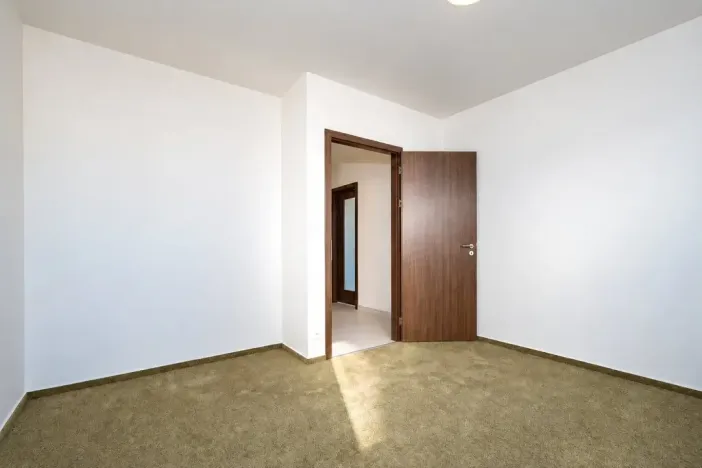 Pronájem bytu 2+kk, Praha - Hloubětín, Poděbradská, 53 m2