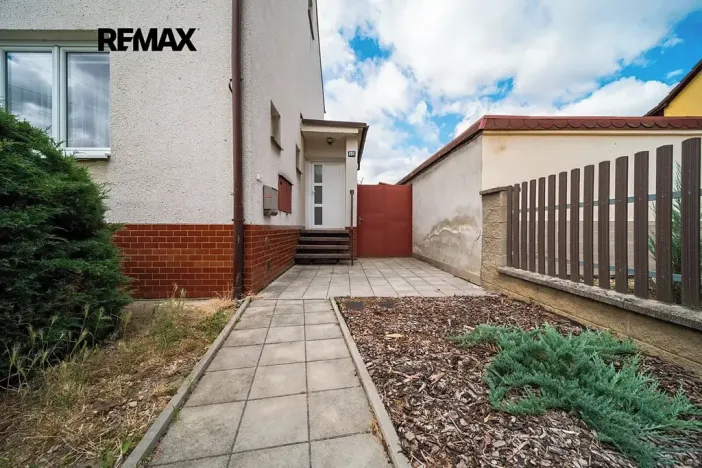 Prodej rodinného domu, Hrušovany u Brna, Vodní, 125 m2