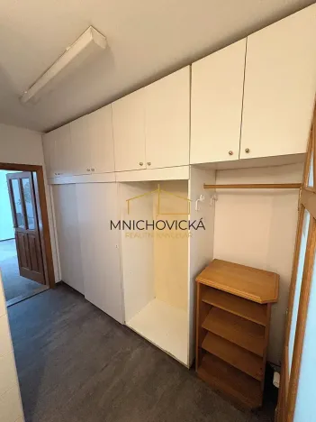 Pronájem kanceláře, Žebrák, Náměstí, 68 m2